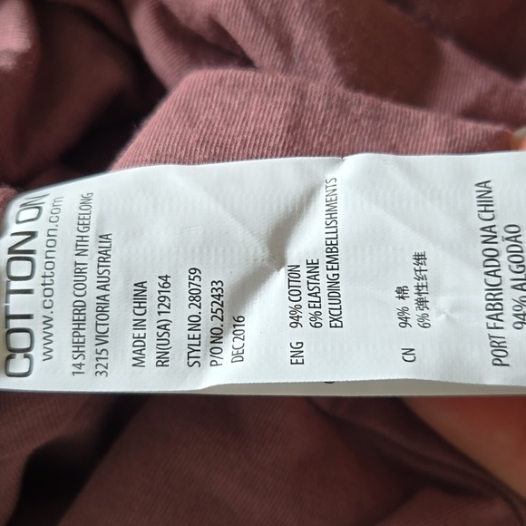 COTTON ON - size M crop top - Picture 4 of 4